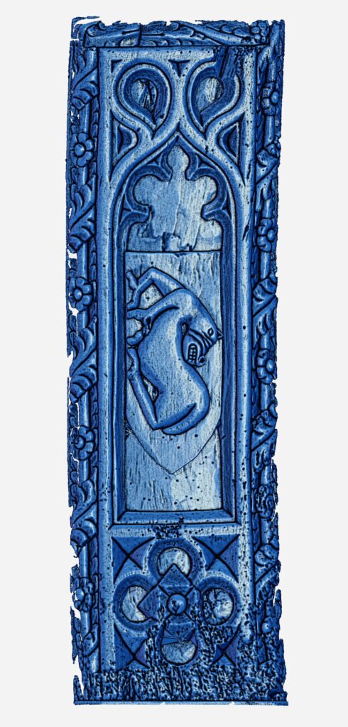 This is a 3D scan of a medieval bench end, richly carved with gothic tracery at the top, floral borders down the sides, and a quatrefoil motif at the base. In the central panel, within an arched niche, is the figure of a beaver. The animal is shown with its head turned back, biting or grooming its flank, a common medieval depiction.